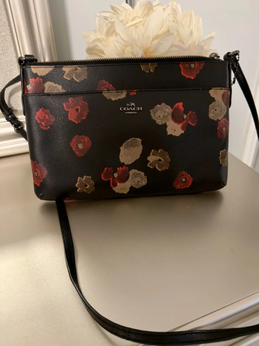 🌸 COACH Floral Leather Crossbody Bag Black Romantic FLORAL Print - Picture 3 of 9